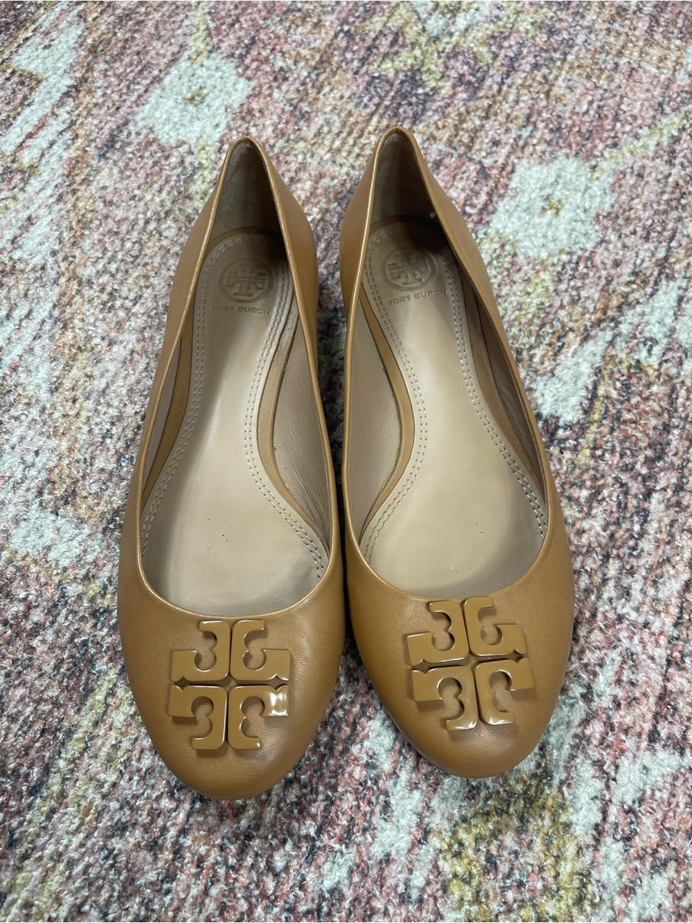 Tory Burch Lowell Leather Almond Toe Flats Tan Size 7.5